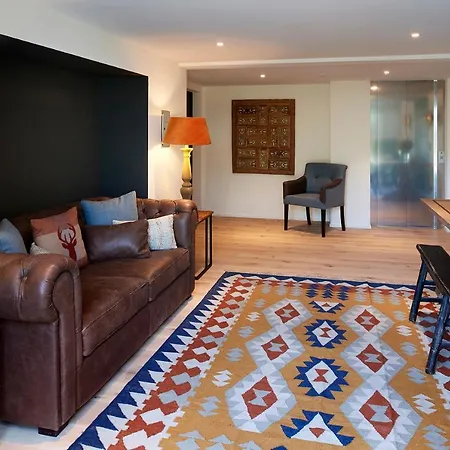 Alojamento de Turismo Selvagem Eiger View Alpine