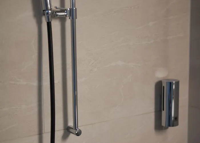 Eiger View Alpine אכסניה