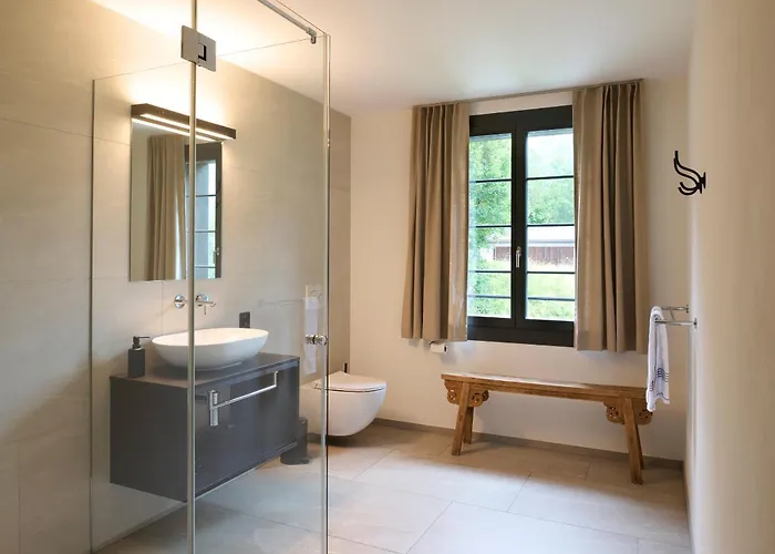 Eiger View Alpine Lodge