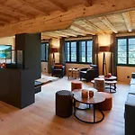 Eiger View Alpine Lodge