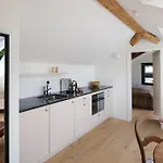 Eiger View Alpine Lodge