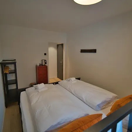 Деревянный коттедж Eiger View Alpine *