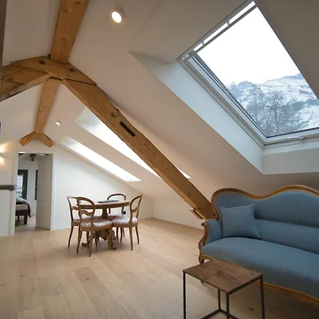 Eiger View Alpine Деревянный коттедж *