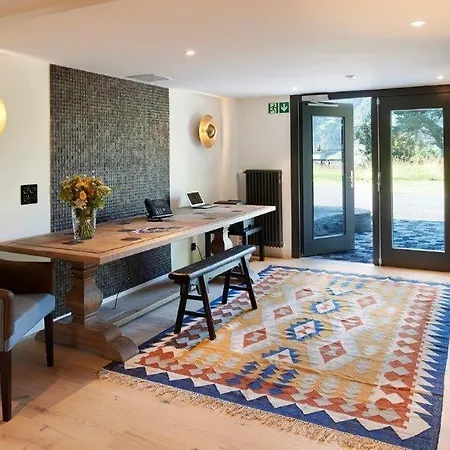 Деревянный коттедж Eiger View Alpine *